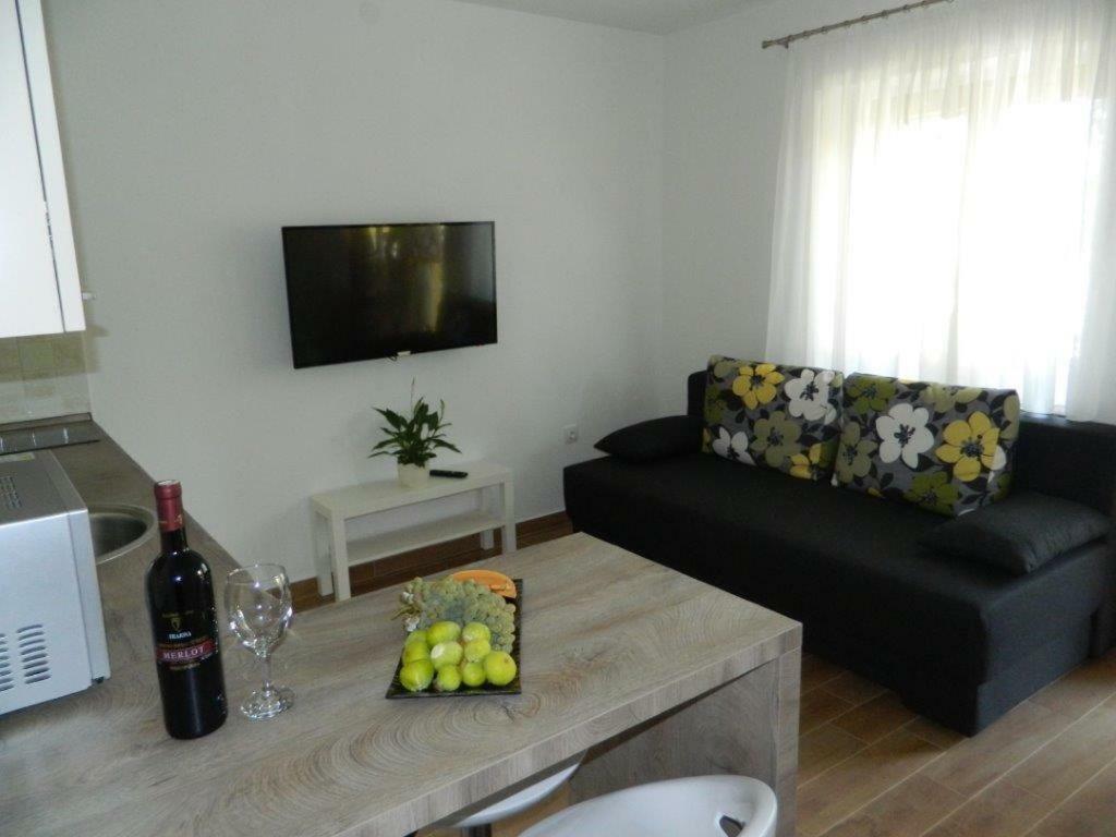 סווטי יוראי Apartments M&B מראה חיצוני תמונה