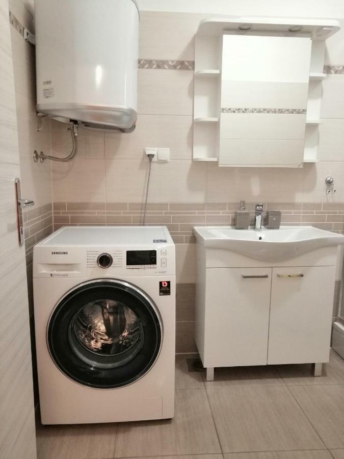 סווטי יוראי Apartments M&B מראה חיצוני תמונה